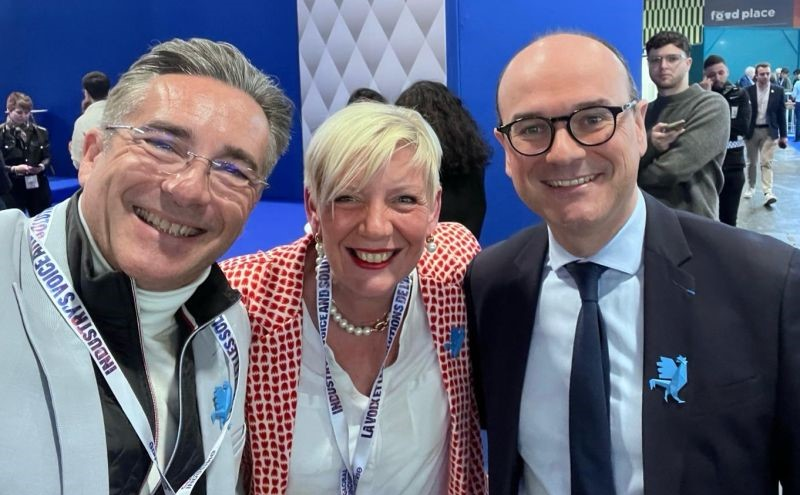 M. le ministre de l’Industrie à GI 2026 avec BSE Electronic